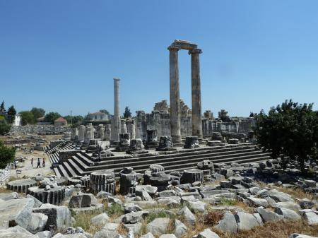 Temple d'Apollon, une réalisation gigantesque… jam